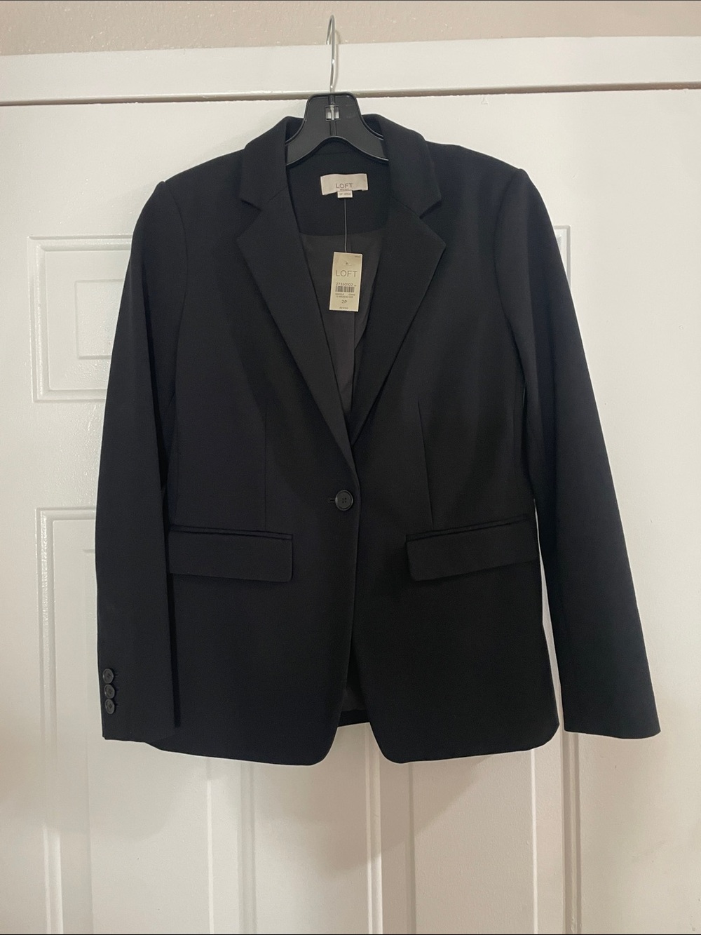 LOFT Black Single-Button Tailored Blazer size 2P